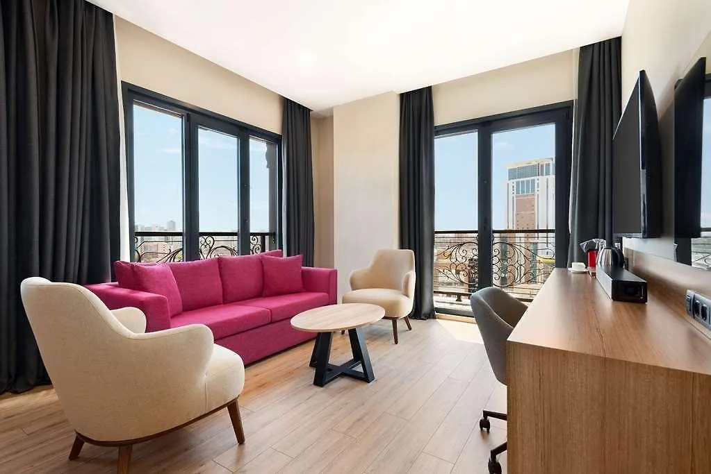 Tryp By Wyndham Istanbul Atasehir Hotel 3*,